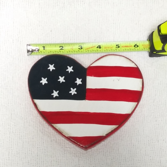 Wooden American Flag Heart Wall Hanging Decor - Picture 5 of 6